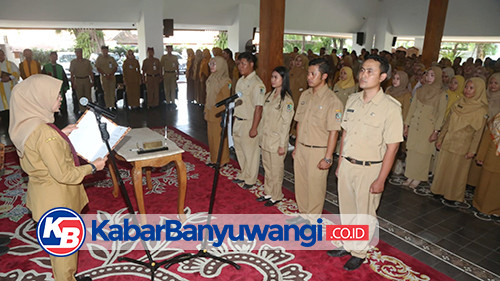 Sebanyak 460 Guru dan Nakes Banyuwangi Terima SK Jabatan Fungsional