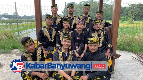Saat Angklung Ki Ageng Joyokaryo Sawahan Tampil di Kandang Macan
