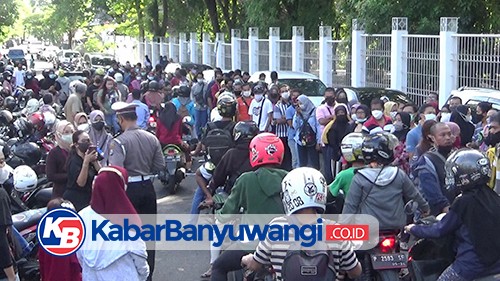 Vaksin Massal Gratis Polresta Banyuwangi Diserbu Masyarakat