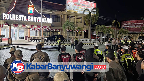 https://kabarbanyuwangi.co.id/asset/foto_berita/Apel_Kamtibmas.jpg