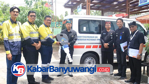 PT BSI Bantu Mobil Ambulans untuk Tingkatkan Pelayanan Puskesmas Sumberagung