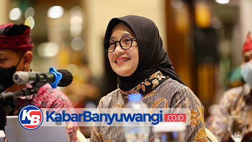Bupati Ipuk Ingatkan Tak Ada Pungutan Siswa Baru, Jika Ditemukan Pelanggaran Ditindak Tegas