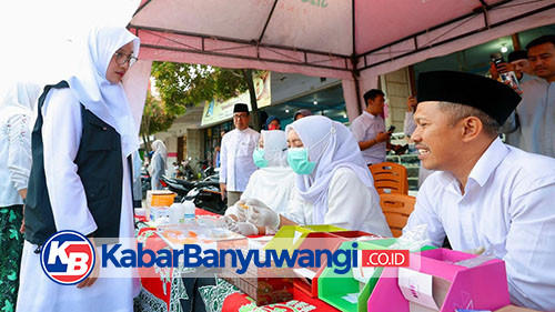 https://kabarbanyuwangi.co.id/asset/foto_berita/Cek_makanan_takjil.jpg