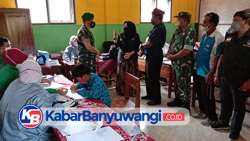 Dandim 0825 Banyuwangi Pantau Vaksinasi Anak di Dua Sekolah