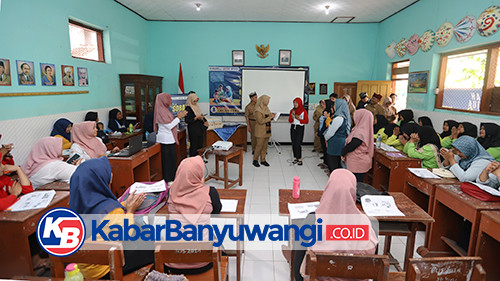 Bupati Banyuwangi Ipuk Fiestiandani Dorong Sekolah Parenting Diterapkan ke Desa-desa