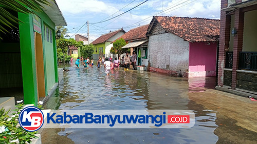 Banjir Rob Berpotensi Terjadi di Pesisir Banyuwangi, BMKG Minta Warga Waspada