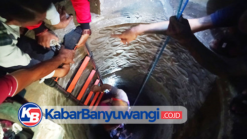 Terperosok ke Sumur 18 Meter, Balita di Gambiran Berhasil Diselamatkan Damkarmat Banyuwangi