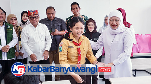 https://kabarbanyuwangi.co.id/asset/foto_berita/Gub_Jatim_kunjungi_SR_Banyuwangi.jpg