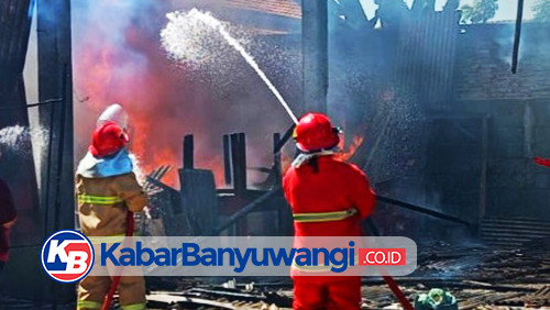 https://kabarbanyuwangi.co.id/asset/foto_berita/Gudang_di_Banyuwangi_Terbakar.jpg