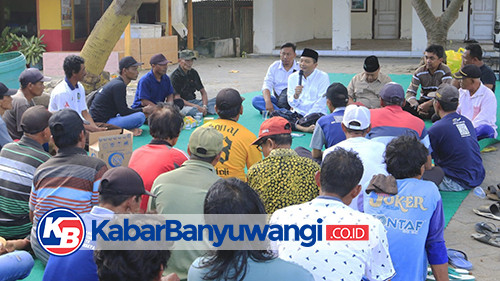 Sering Abrasi, Masyarakat Pesisir Curhat ke Gus Makki Cabup Banyuwangi Nomor Urut 2