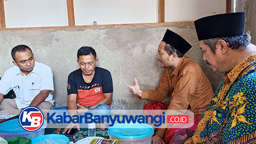 Ketua PCNU Banyuwangi Takziyah ke Rumah Duka Santri yang Tewas di Kediri