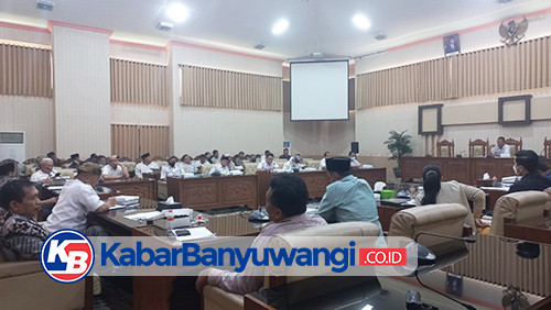 Hearing Polemik Masjid Desa Songgon, DPRD Banyuwangi Restui Pembangunan Dilanjutkan 
