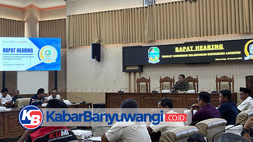 https://kabarbanyuwangi.co.id/asset/foto_berita/Hearing_sopir_logistik.jpg
