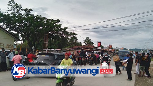 Selama Bulan Ramadhan, Ribuan Takjil Dibagikan Laros Community Sorong Raya