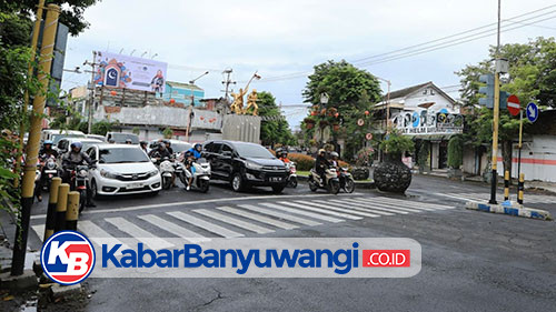 https://kabarbanyuwangi.co.id/asset/foto_berita/Imbauan_larangan_pinjol_ilegel.jpg
