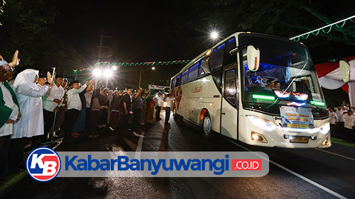 https://kabarbanyuwangi.co.id/asset/foto_berita/Ipuk_brangkatkan_CJH_2025.jpg