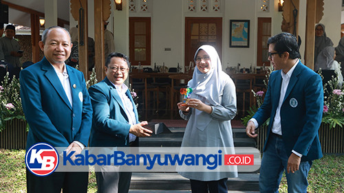https://kabarbanyuwangi.co.id/asset/foto_berita/Ipuk_dan_ITB.jpg