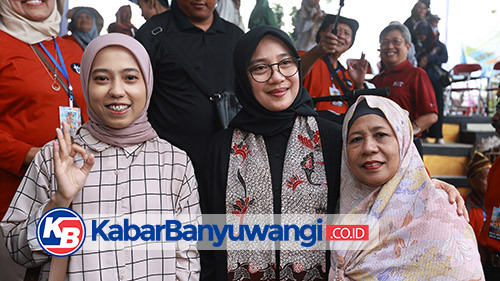 Bertemu Doktor Termuda Lulusan UGM Asal Banyuwangi, Bupati Ipuk Ajak Jadi Motivator Pendidikan 