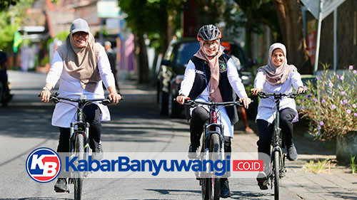 Naik Sepeda ke Kantor, Bupati Ipuk Ajak ASN Banyuwangi Hemat BBM