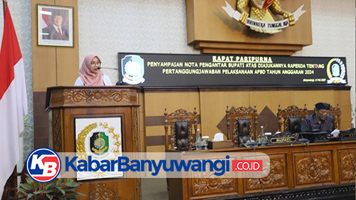 Bupati Banyuwangi Sampaikan Nota Pengantar Raperda Pertanggungjawaban APBD 2024