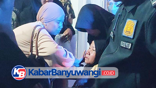 https://kabarbanyuwangi.co.id/asset/foto_berita/Istri_korban_KMP_Tunu.jpg
