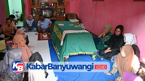 https://kabarbanyuwangi.co.id/asset/foto_berita/Jenazah_Rizal.jpg