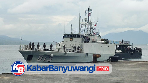 Proses Pencarian Korban Kapal Tenggelam di Selat Bali Dimaksimalkan, Tim SAR Kerahkan KRI Spica