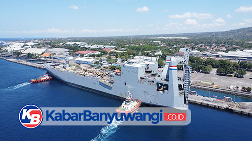 Kapal MV Cape Hudson Bawa Alutsista Militer AS Berlabuh di Dermaga Tanjungwangi Banyuwangi