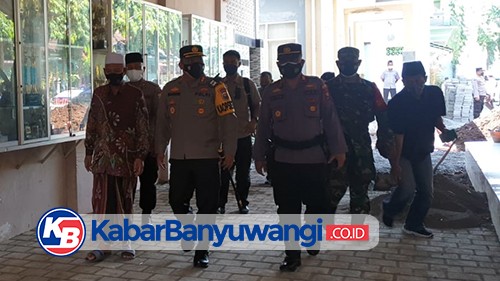 Sambangi Kiai, Kapolresta Banyuwangi Minta Do