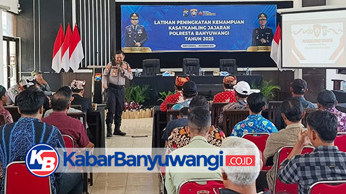 https://kabarbanyuwangi.co.id/asset/foto_berita/Kasat_kamling.jpg