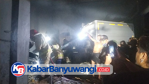 Gudang Peralatan Listrik di Songgon Hangus Terbakar, Diduga Akibat Korsleting Aki Mobil