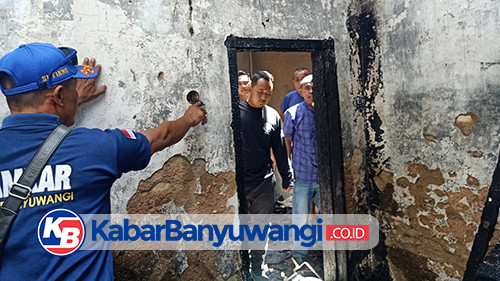 Kebakaran Rumah di Kalibaru, Pemiliknya Nyaris Terpanggang