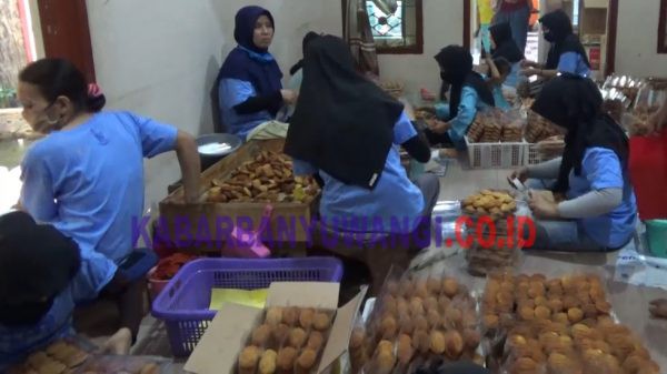 Ditengah Pandemi Covid-19 Omzet Penjualan Kue Lebaran Turun 50 Persen