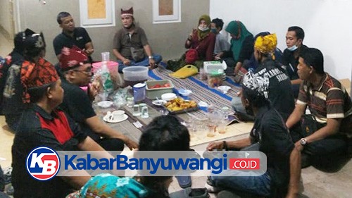 Paguyuban Laros Bersatu Surabaya (LBS), Gelar Buka Bersama dan Beri Santunan