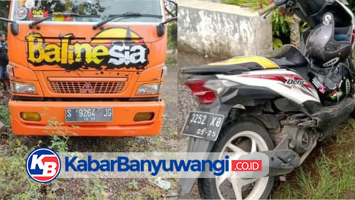 Pemotor Tewas Senggol Bak Truk Colt Diesel di Genteng