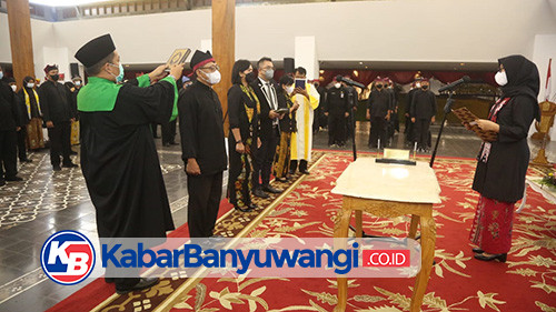Lantik Jabatan Fungsional, Ipuk Minta Terus Budayakan Kerja Inovatif Layanan Publik