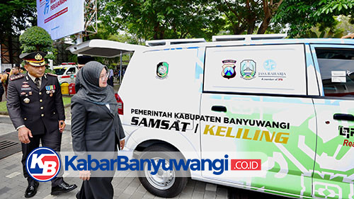 https://kabarbanyuwangi.co.id/asset/foto_berita/Mobil_Samsat.jpg