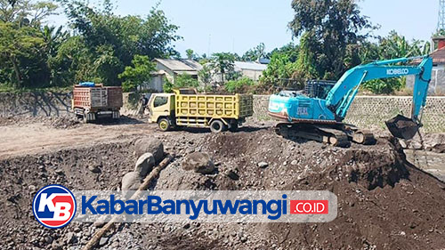 https://kabarbanyuwangi.co.id/asset/foto_berita/Normalisasi_DAM_Alas_Malang.jpg