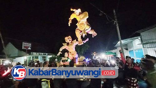 Sambut Nyepi, Umat Hindu Desa Sumbersewu Gelar Ritual Tawur Kesanga Mengarak Ogoh-ogoh