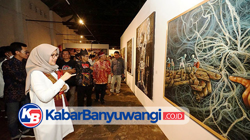 Pameran Seni ArtOs Nusantara Dibuka, Bupati Ipuk: Momentum Dukung Industri Kreatif