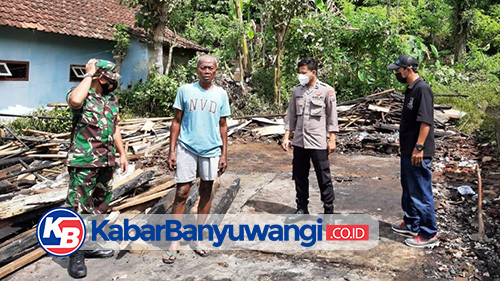 Diduga Korsleting Listrik, Rumah Warga Kalibaru Kulon Ludes Terbakar