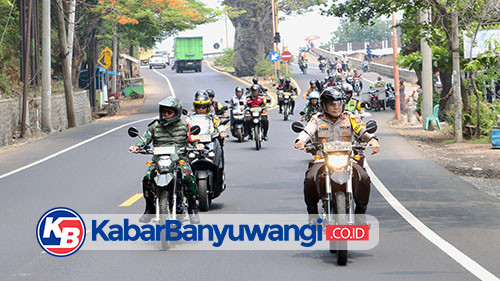 TNI-Polri Patroli Gabungan Pastikan Keamanan Jelang Pilkada Banyuwangi 2024
