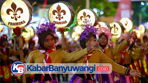 Angkat Kekayaan Budaya Blambangan, Pawai Lampion Hiasi Malam Banyuwangi
