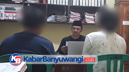 Asyik Main Judi Slot di Tepi Sawah, Dua Petani Banyuwangi Terancam Lebaran di Balik Jeruji Besi