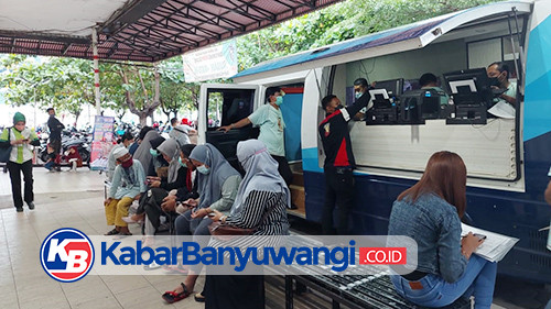 Pelangi Goes To Mall, Cara Banyuwangi Beri Layanan Adminduk di Sore Hari 