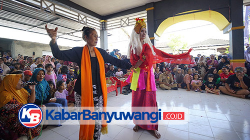 Penari Kerasukan Saat Berbelanja, Ritual Seblang Bakungan Kembali Digelar 