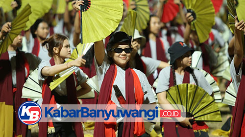 https://kabarbanyuwangi.co.id/asset/foto_berita/Penari_gandrung_latihan.jpg