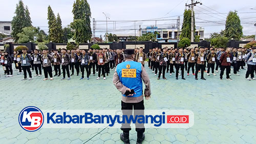 Rekrutmen Calon Anggota Polri di Mako Polresta Banyuwangi Diserbu Pendaftar