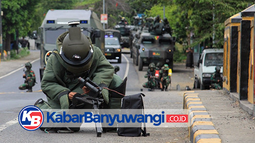 Ribuan Prajurit Kostrad Gelar Uji Siap Tempur di Puslatpur Marinir 5 Baluran