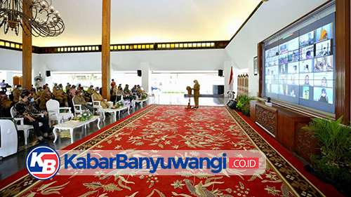Perangi Sampah Plastik, Bupati Ipuk Gandeng Lembaga Dunia Luncurkan Banyuwangi Hijau 